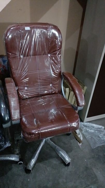 REVOLVING CHAIR uploaded by JAIN FURNITURE HOUSE on 1/16/2022