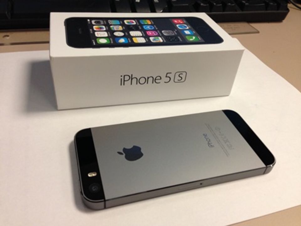 Apple Iphone 5s (16gb)RF uploaded by business on 1/16/2022