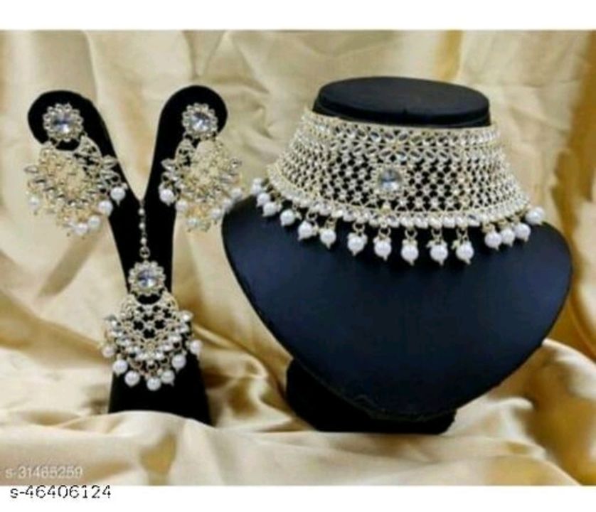Catalog Name:*Trendy jewellery Set*
Base Metal uploaded by Online shopping on 1/17/2022