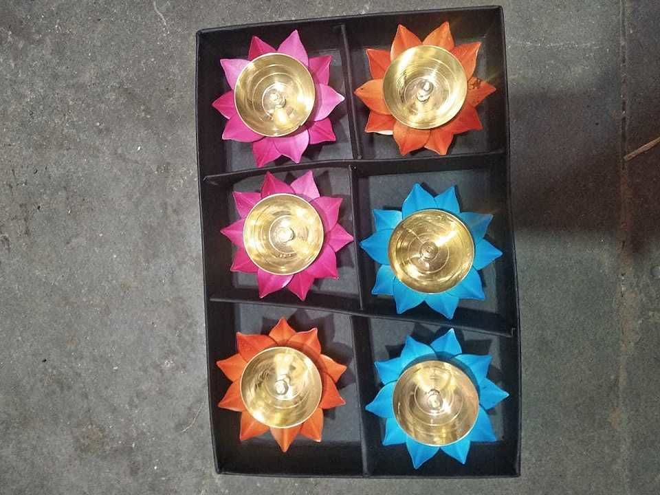 Gift Pack set of 6 lotus diyas of 3 inches  uploaded by N.R Homes Decor  on 10/1/2020