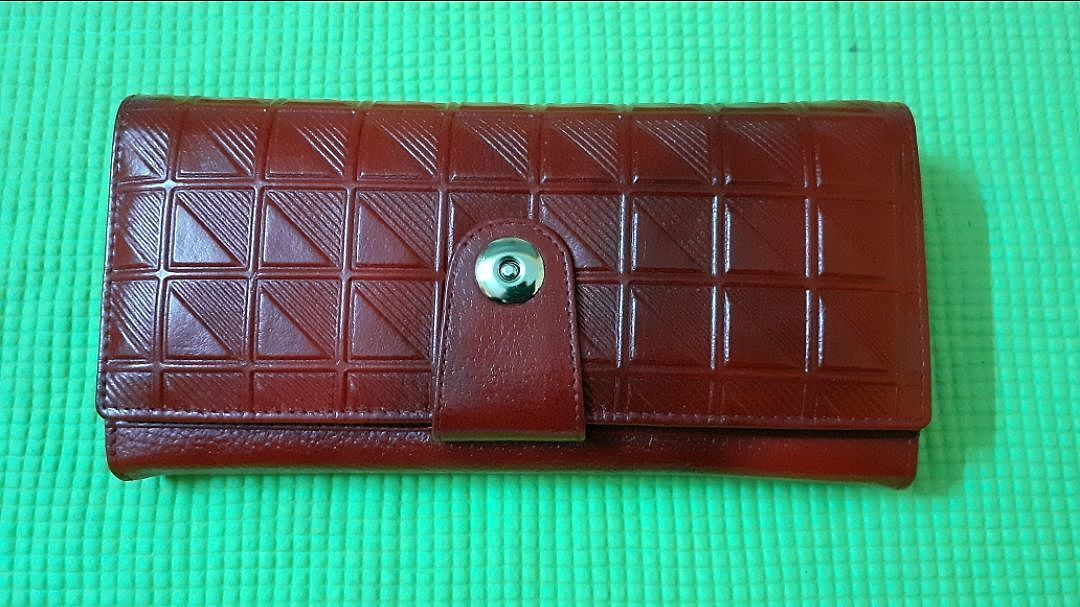 Leather ladies Clutches  uploaded by Fashion Villa  on 10/2/2020