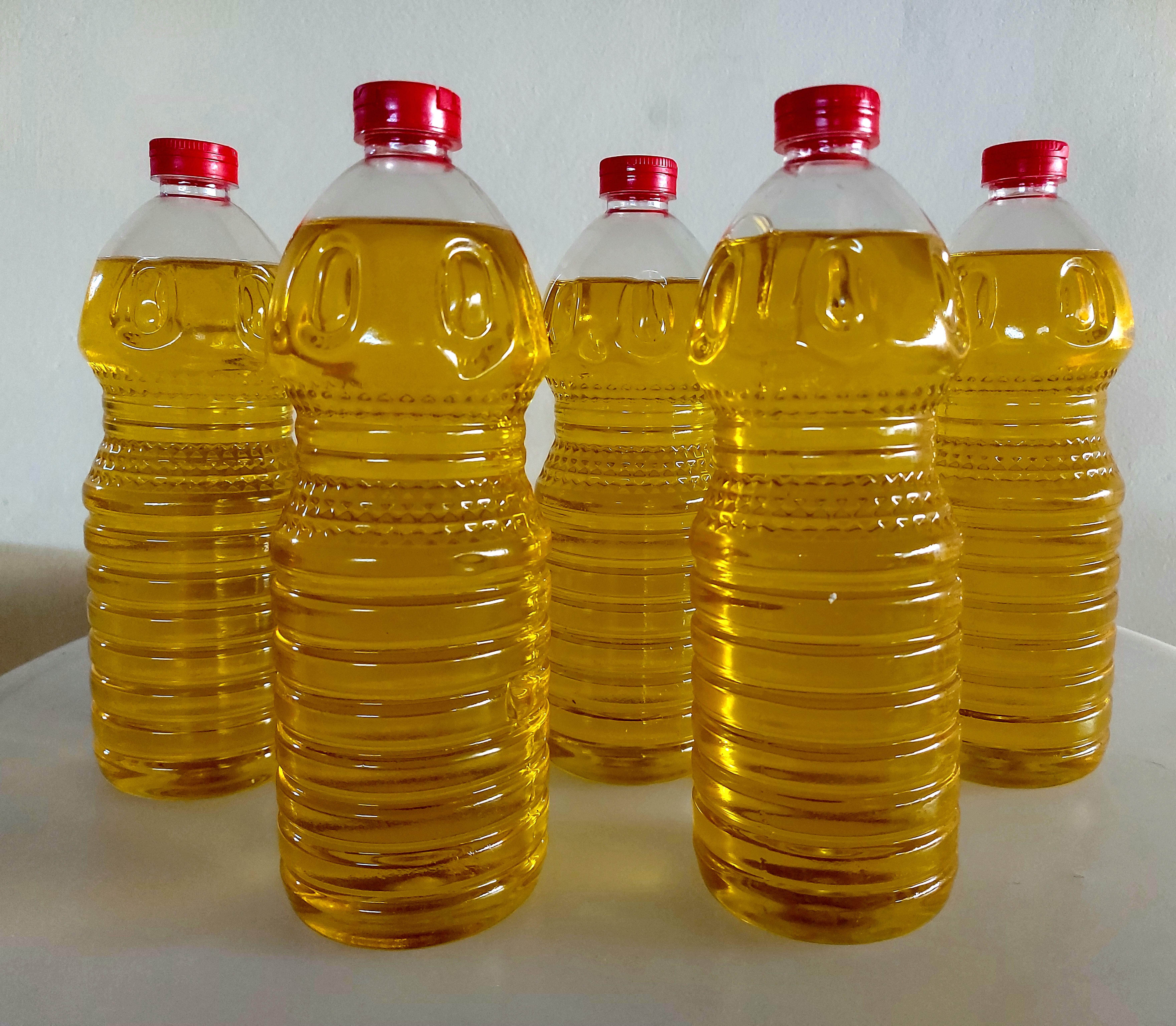Pure groundnut oil uploaded by business on 1/17/2022