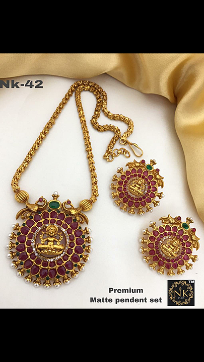 Product uploaded by Vidhya s Collections on 10/2/2020