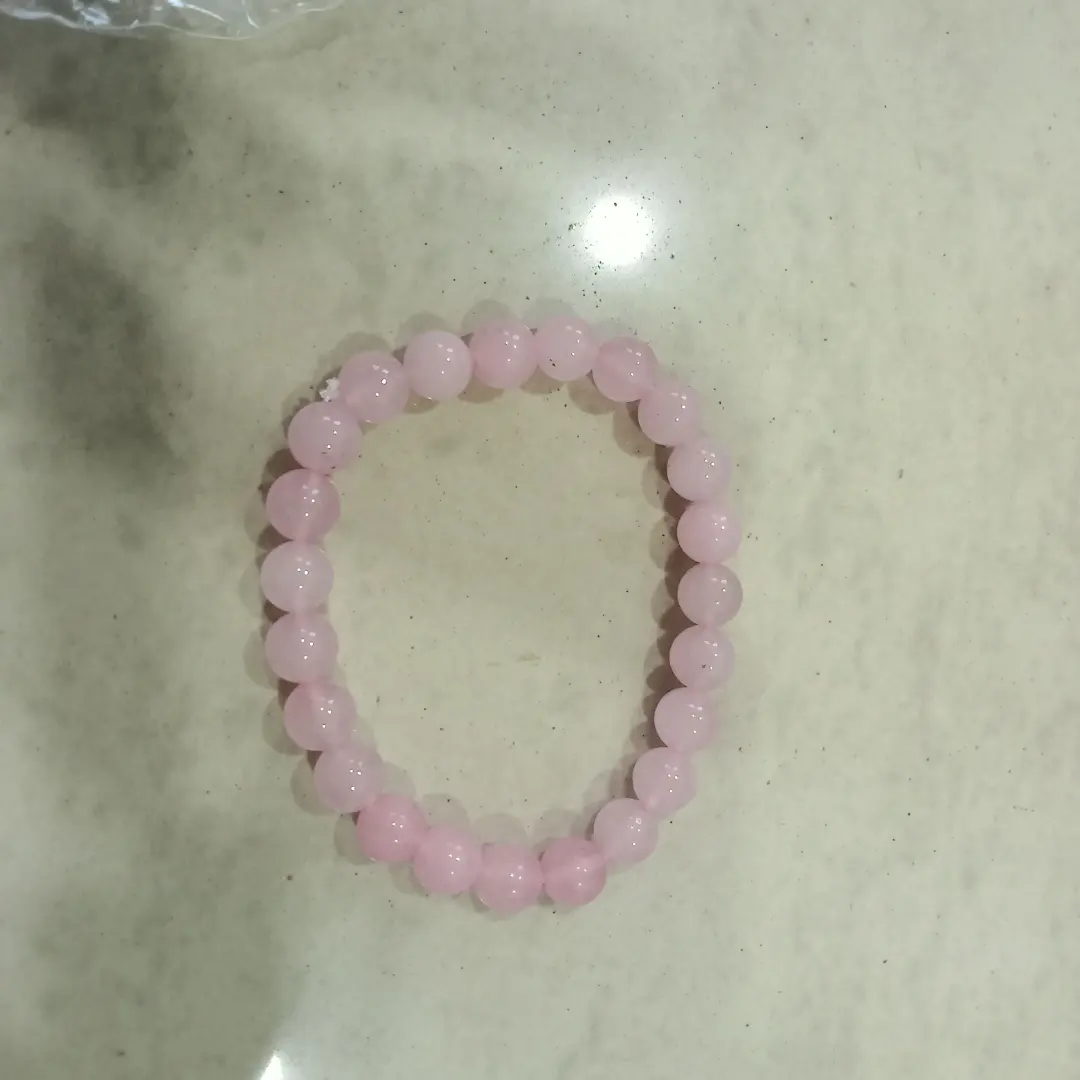 Rose bracelet uploaded by Bapu crystal on 1/22/2022