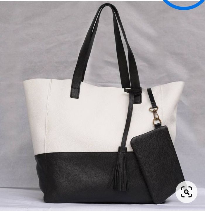 Genuine leather ladies bag  uploaded by True Enterprise on 1/22/2022