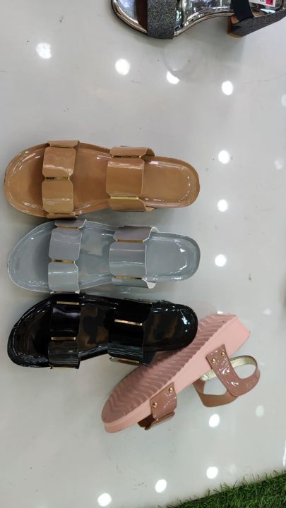 Product uploaded by Ladies fancy footwear on 1/22/2022