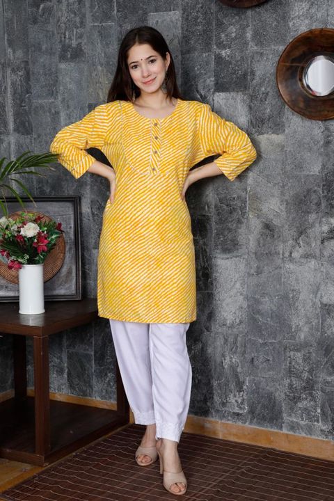 Woman  stylish design  lahriya  kurti  pant uploaded by Priyanshi creation on 1/23/2022
