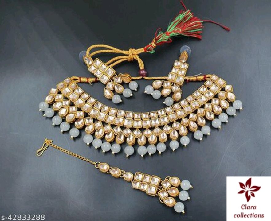 Shimmering graceful jewellery set  uploaded by business on 1/23/2022