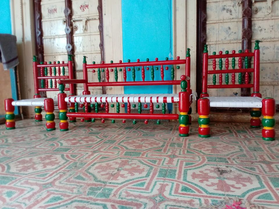 Wooden sofo set uploaded by Pancholi Balubhai govindbhai on 1/25/2022