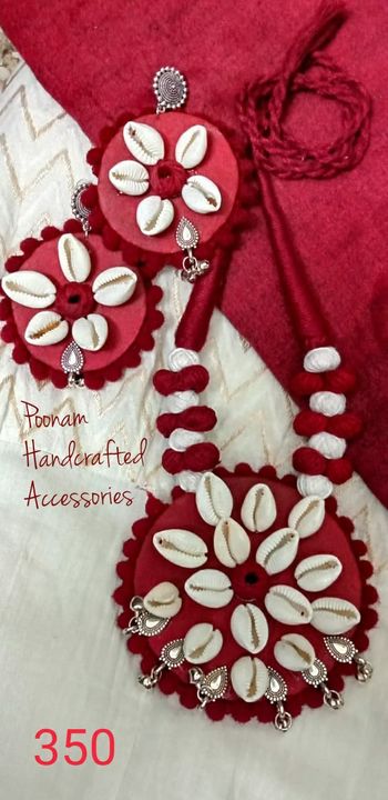 Fabric jewellery uploaded by business on 1/26/2022