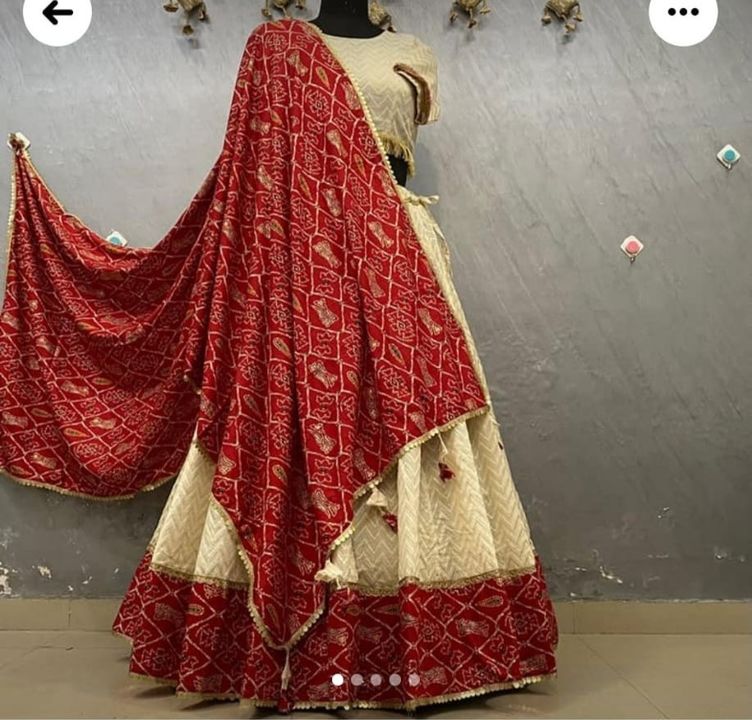 Post image I want 1 Pieces of One piece of chaniya choli as same shown in pic cod hona chahiye 
.
Below is the sample image of what I want.
