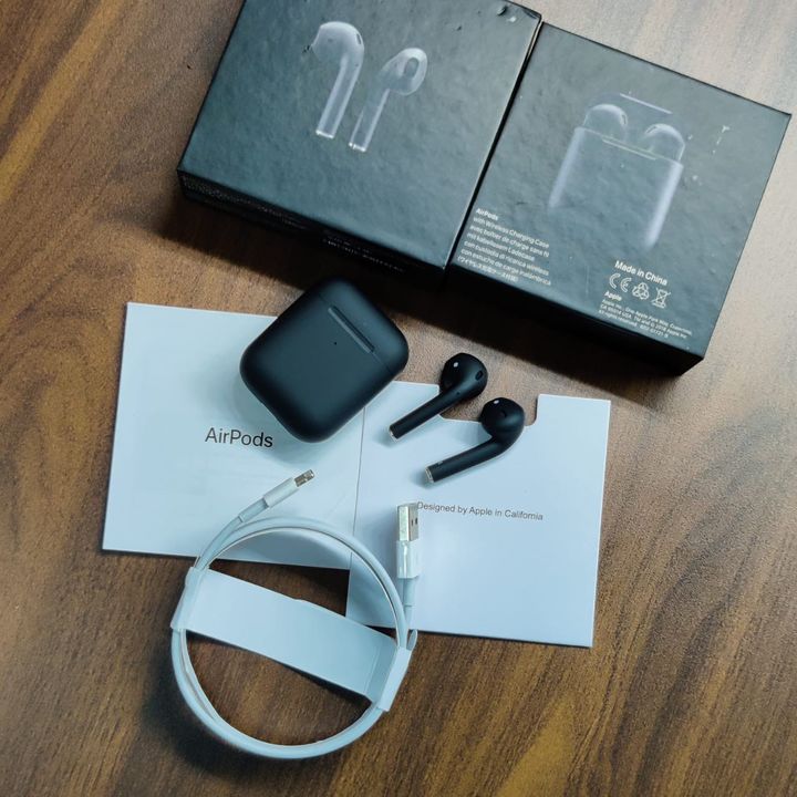 AirPods 2 IN MATT BLACK ❣❣❣

Genuine master copy Apple Airpods

 Apple Airpod 2 with Popup window ❣
 uploaded by Fashion & Electronics Mart  on 1/27/2022