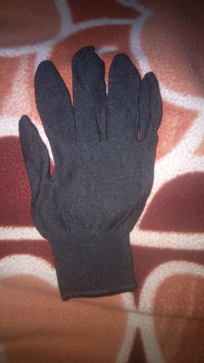 Nylon hand gloves uploaded by Nylon hand gloves on 1/27/2022