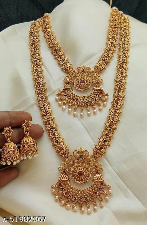 Jewellery sets uploaded by business on 1/27/2022