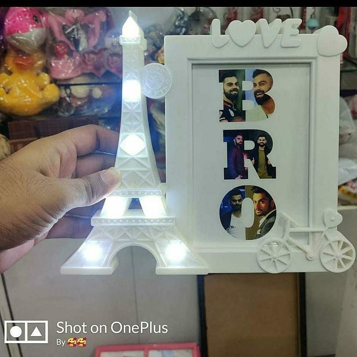 Customized led frame with pic
Design 
Bro 
Sis 
Dad 
Mom 
Papa
Love
Also pic can be customize 
Frame uploaded by business on 10/4/2020