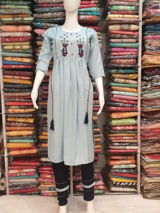 Kurti pent uploaded by business on 1/29/2022
