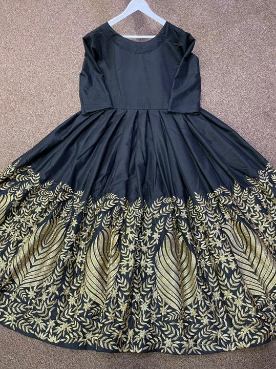 Post image *CODE S75*
💞💕🎉💃🎉💕💞👌
🧚‍♀️💕*PRESENTING NEW DESIGNE LOOK BEAUTIFUL EMBROIDERY AND CERAMIC STONE HAND WORK GOWN*💕🧚‍♀️
🧵 *FABRIC DETAILS* 🧶
👗🧚‍♀️💕*GOWN*💕🧚‍♀️👗💃 *GOWN FABRICS* : HEAVY PURE COTTON WITH FULL SLEEVE💃 *GOWN INNER * : HEAVY MICRO COTTON💃 *GOWN WORK * : HEAVY FANCY EMBROIDERY AND CERAMIC STONE HAND WORK 
💃 *GOWN LENGTH* = 55-56 INC💃 *FLAIR* = 3 MTR 💃 *SIZE* = XL FULL STITCHED (XXL MARGIN)*_5 Colour Available_**_Full Stock Ready_*
👑 *KING OF QUALITY* 👑*price : 1000 +🚢*