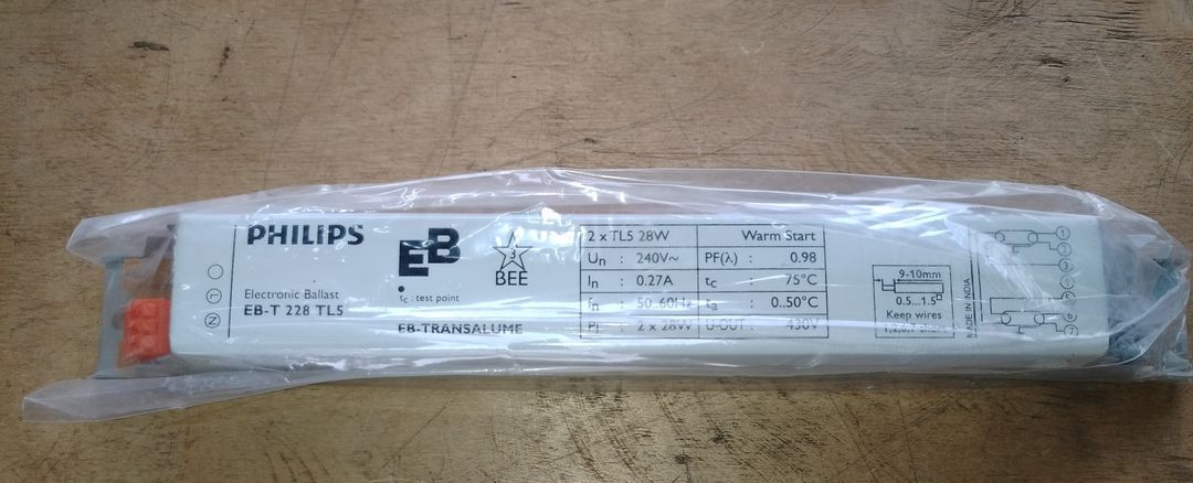 Phillips EB Transalume 2xTL5 .28W uploaded by SREE ELECTRICAL and ELECTRONIC on 1/29/2022
