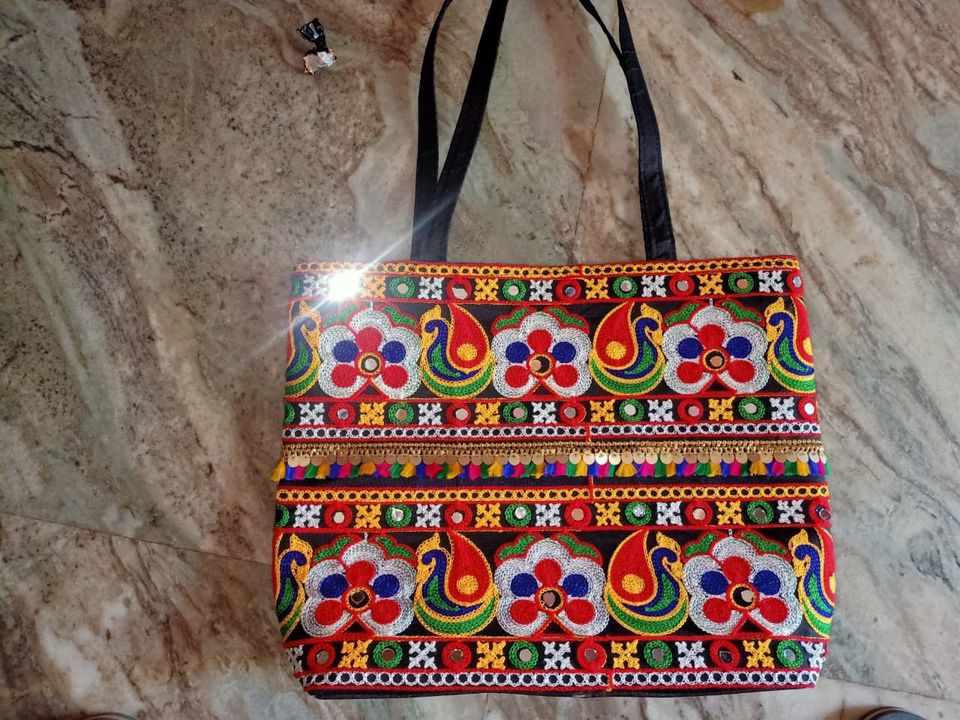 Product uploaded by Gujrati handicraft on 1/29/2022