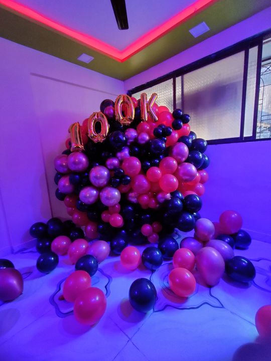 Post image Balloon wall decor 🎈🎉Deals in all types of balloon decoration9987036709For trust you can visit on insta @openbox_creationsTheme decorationBirthday partyAnniversary decorationBaby shower decorValentine decorEtc