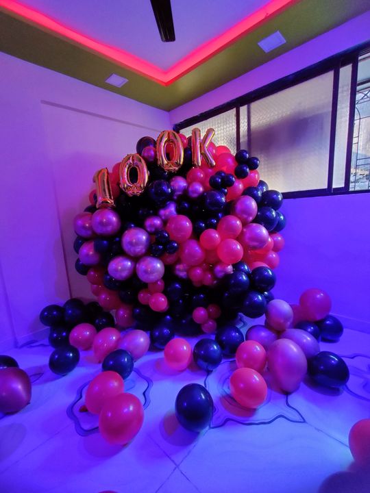 Balloon ring decoration uploaded by business on 1/30/2022