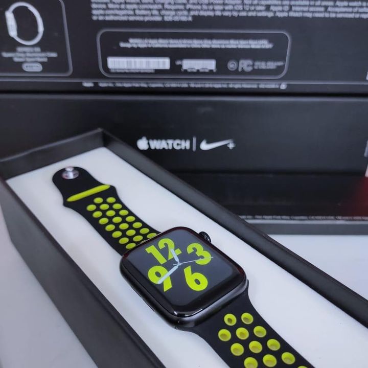 Apple iWatch Nike edition uploaded by Online iPhone Hub on 1/30/2022