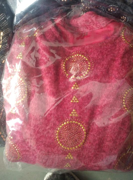Post image I want 10 Pieces of Krachi wool kurti.
Below are some sample images of what I want.