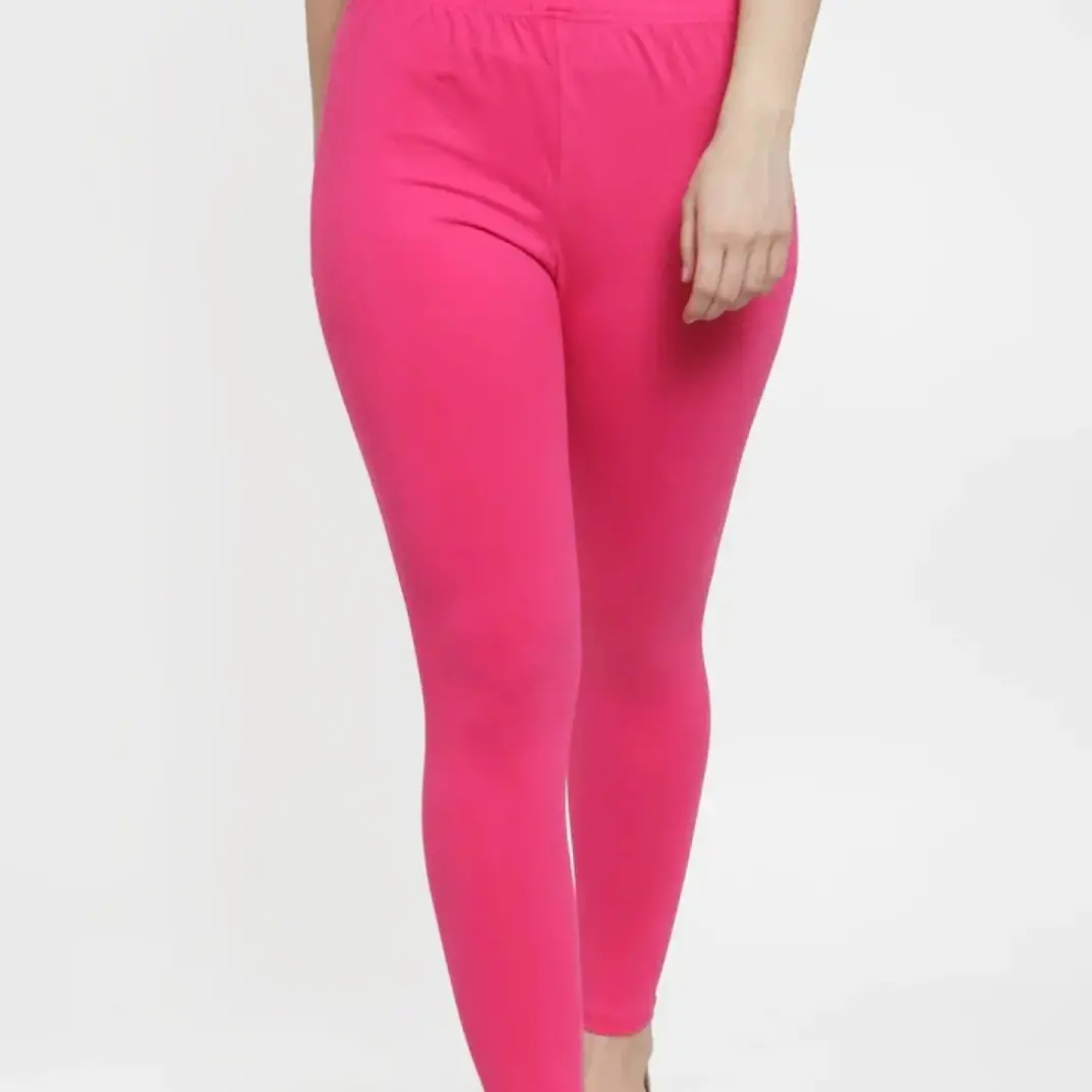 Post image Women's full leggings of best quality. More colours are available. Available sizes are S to 3xlDM for order 7021435364