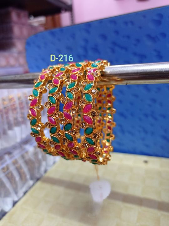 Product uploaded by Dharti Bangles  on 2/1/2022