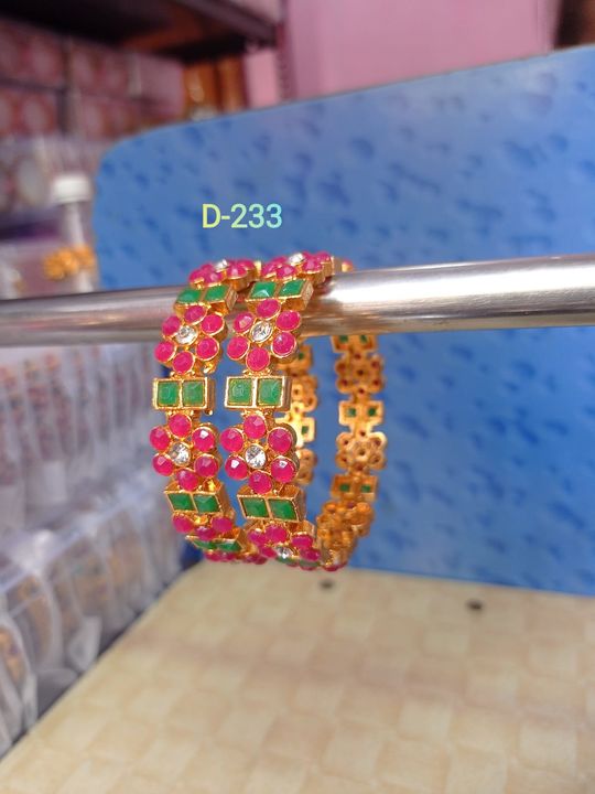 Product uploaded by Dharti Bangles  on 2/1/2022