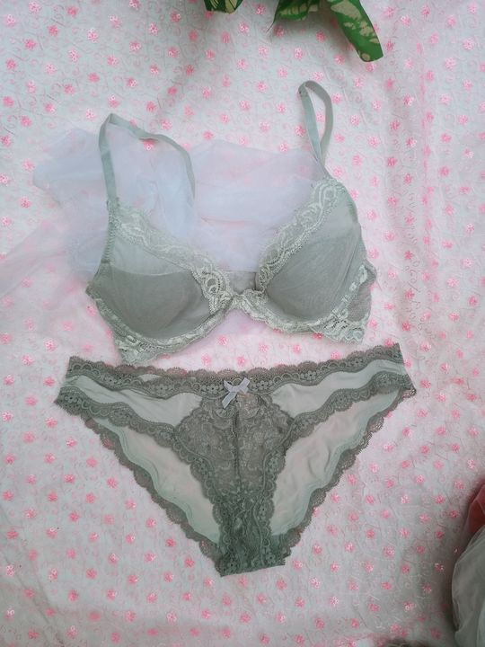 Bra and panty set uploaded by business on 2/2/2022