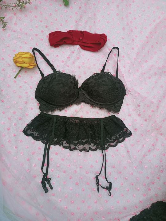 Bra and panty set uploaded by wearnew on 2/2/2022
