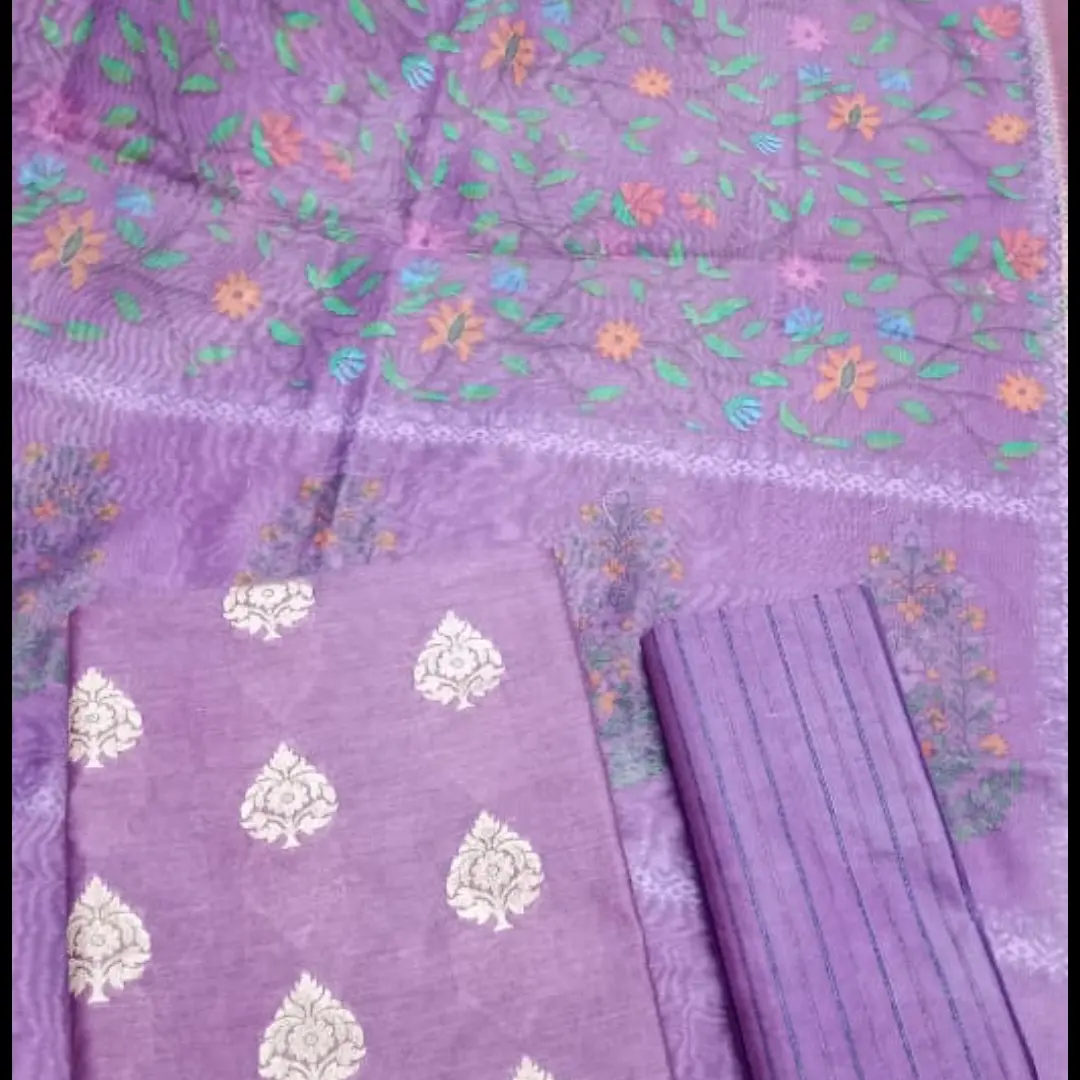 Banarsi silk suit 3 piece uploaded by Zeenat enterprises on 2/2/2022