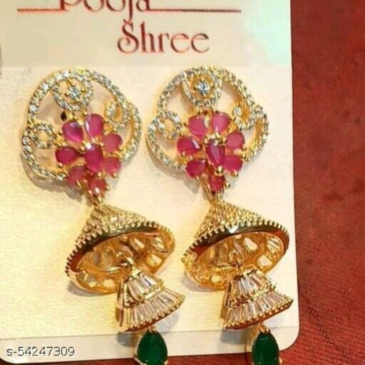 Post image Catalog Name:*Modern Earrings &amp; Studs*Base Metal: AlloyPlating: Gold PlatedStone Type: Cubic ZirconiaSizing: Non-AdjustableType: Jhumkhas,Drop EarringsMultipack: 1Easy Returns Available In Case Of Any Issue*Proof of Safe Delivery! Click to know on Safety Standards of Delivery Partners- https://ltl.sh/y_nZrAV3