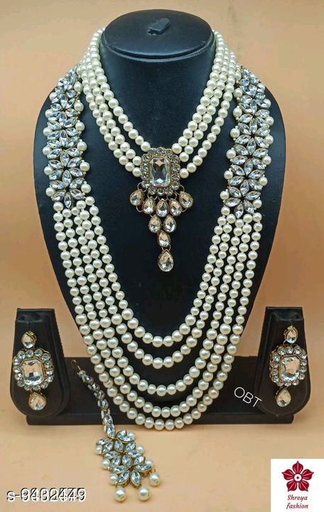 Jewellery set uploaded by business on 2/3/2022
