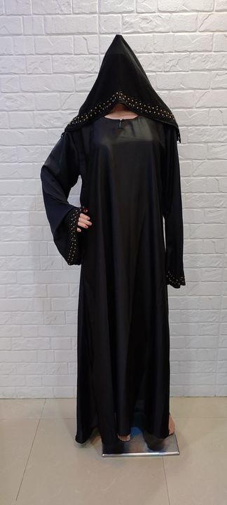 Abaya uploaded by Fashion Store on 2/4/2022