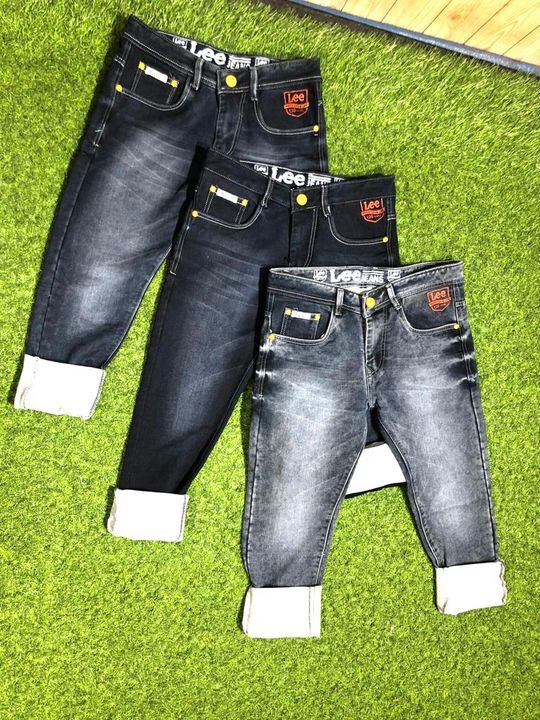 Jeans uploaded by Mohiuddin Enterprises on 2/4/2022