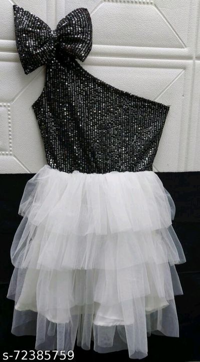 Girls Frocks & Dresses uploaded by Rani fashion hub on 2/4/2022