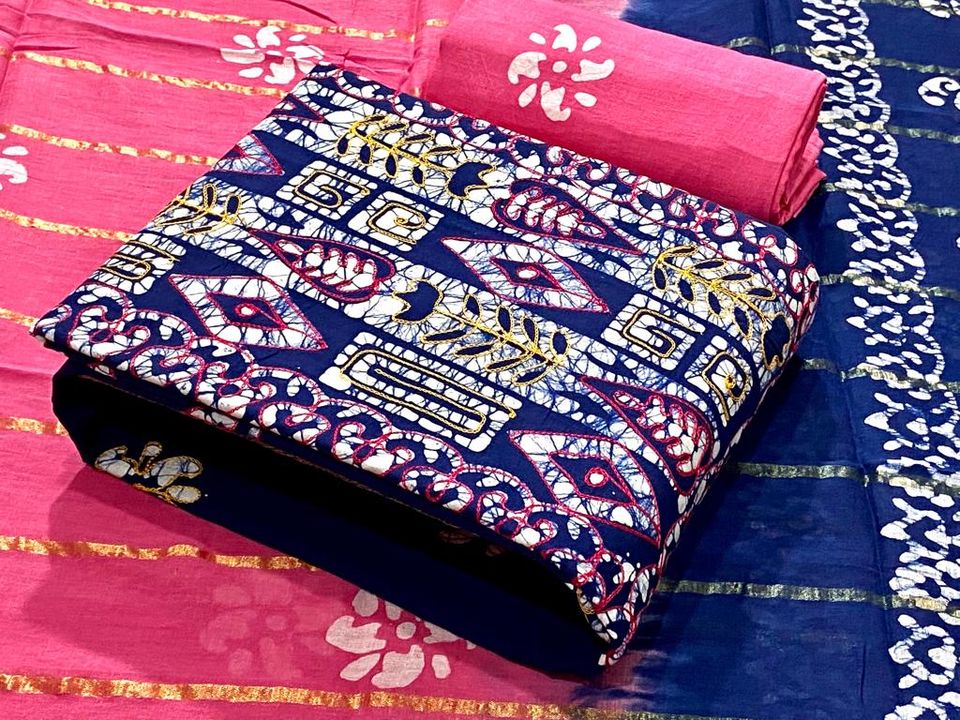 Post image Check out my new collection In batik cotton printed material
*Top* Cotton Batik with aari work*dupatta* Cotton Batik Print*Bottom* Cotton with Batik Print*Full Stock ready to dispatch👌👌👌👌👌*