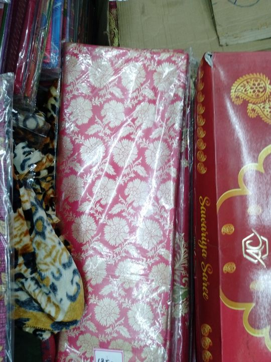 Saree uploaded by A r store on 2/4/2022