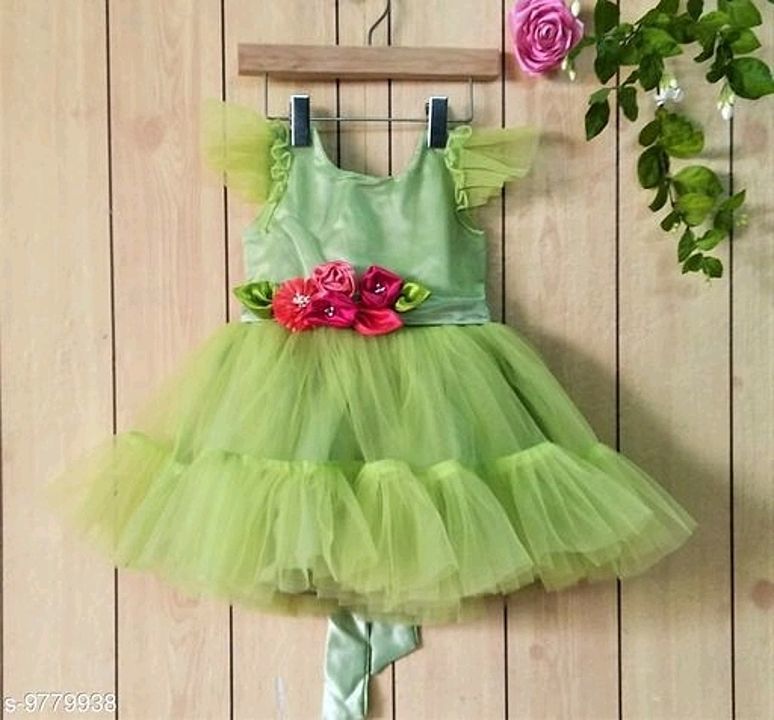 baby frock . and dress uploaded by shruti jaiswal on 10/6/2020