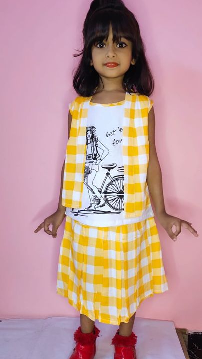 Yellowish dress  uploaded by business on 2/6/2022
