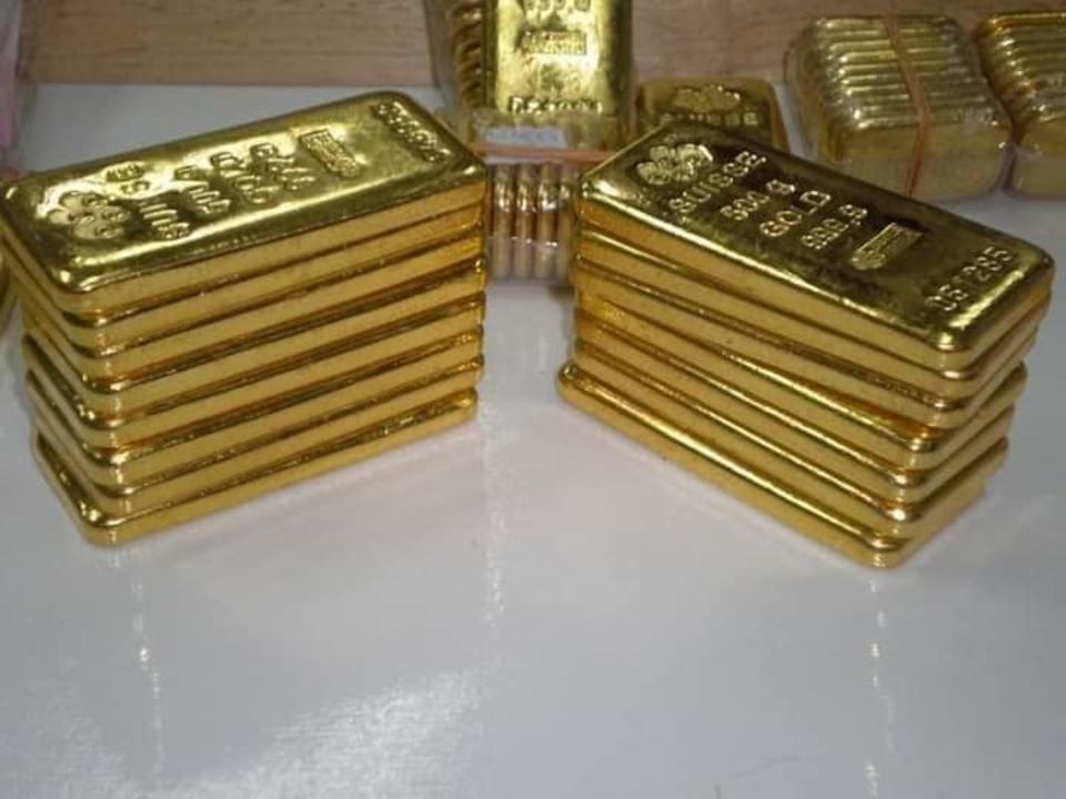 Gold bar uploaded by business on 2/6/2022