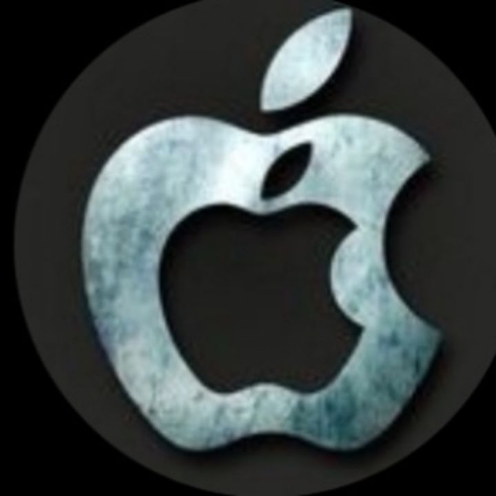 Post image Apple men's wear  has updated their profile picture.