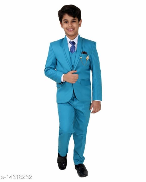 5 piece suit uploaded by Arbon Fashion on 2/8/2022