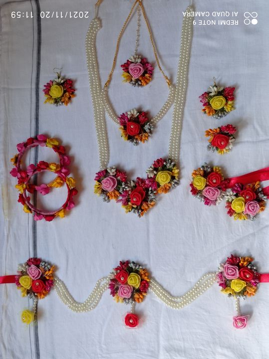 Baby shower flower jewellery uploaded by DY Creation / floral jewellery's on 2/8/2022