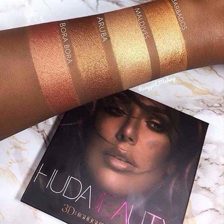 Huda beauty highlighter kit uploaded by Glamour world on 10/7/2020
