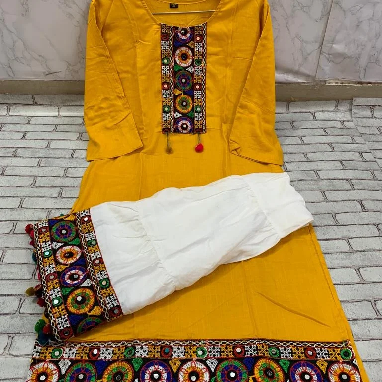 Post image 2 piece set kurti with skirt gujrati design