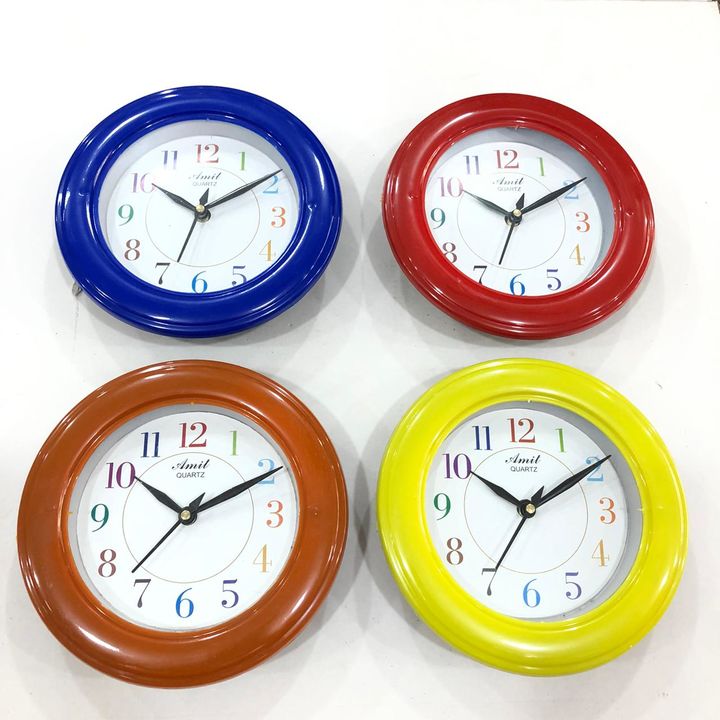 Wall Circle Shape Clock uploaded by Sandeep General Store on 2/9/2022