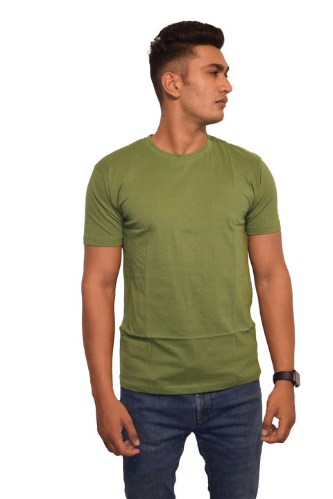 Plain Round Neck T-shirt uploaded by business on 2/9/2022